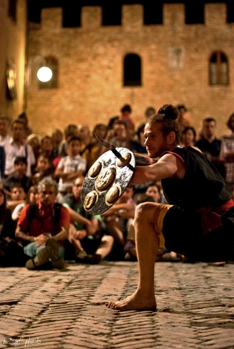 immagine per FREE FESTIVAL 2# Tala Fighting con Marilù Nardelli e Edoardo Sartorio Costas