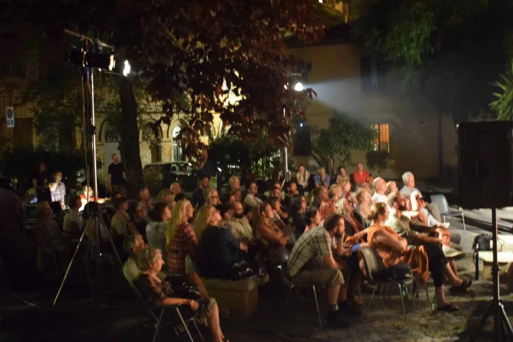 immagine per Borgo d'Estate. Un'esperienza collettiva rara e accogliente.