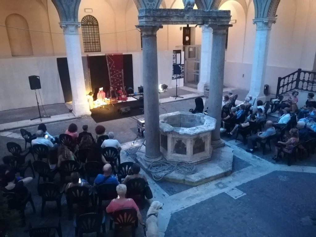 immagine per Il Chiostro in festa