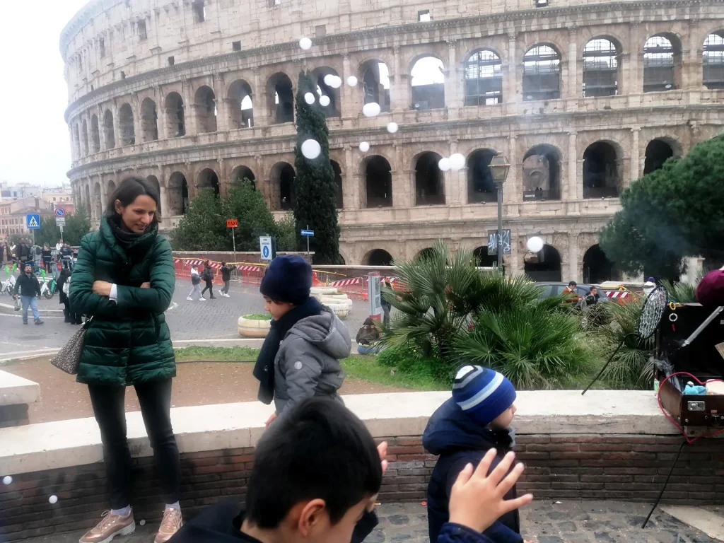 immagine per Anche dopo Natale Facciamo Festa fa cultura