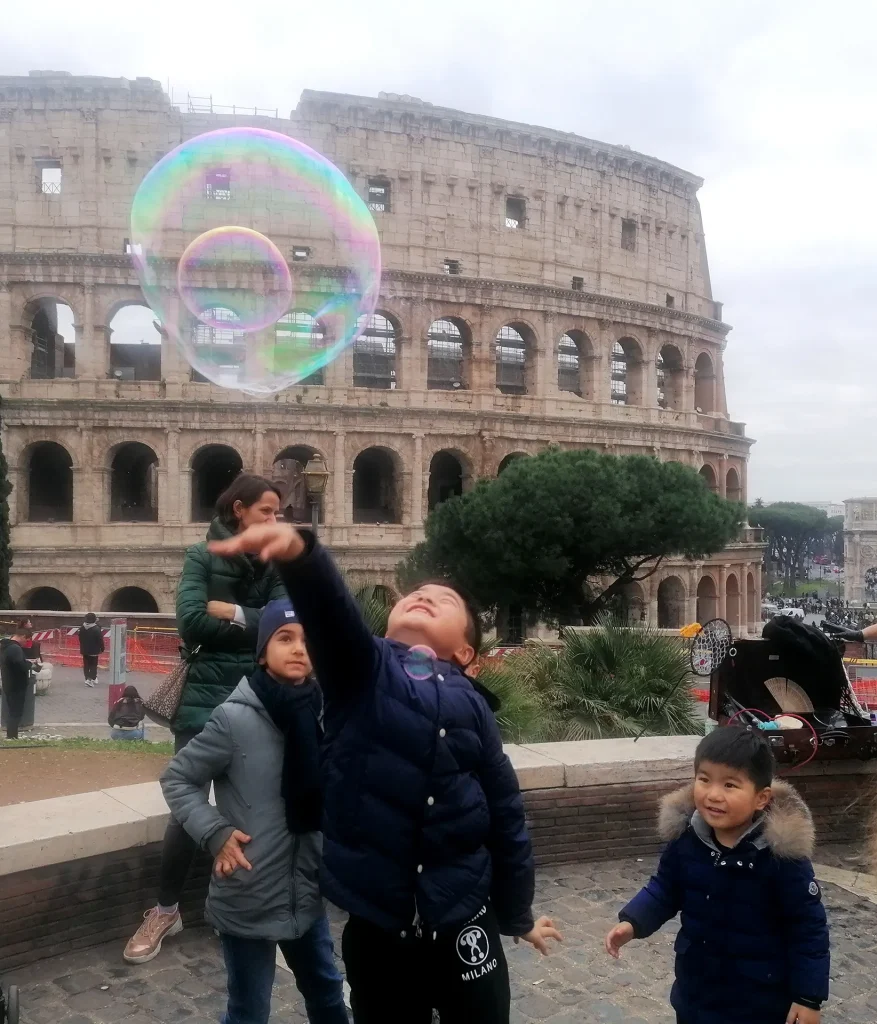 immagine per Anche dopo Natale Facciamo Festa fa cultura
