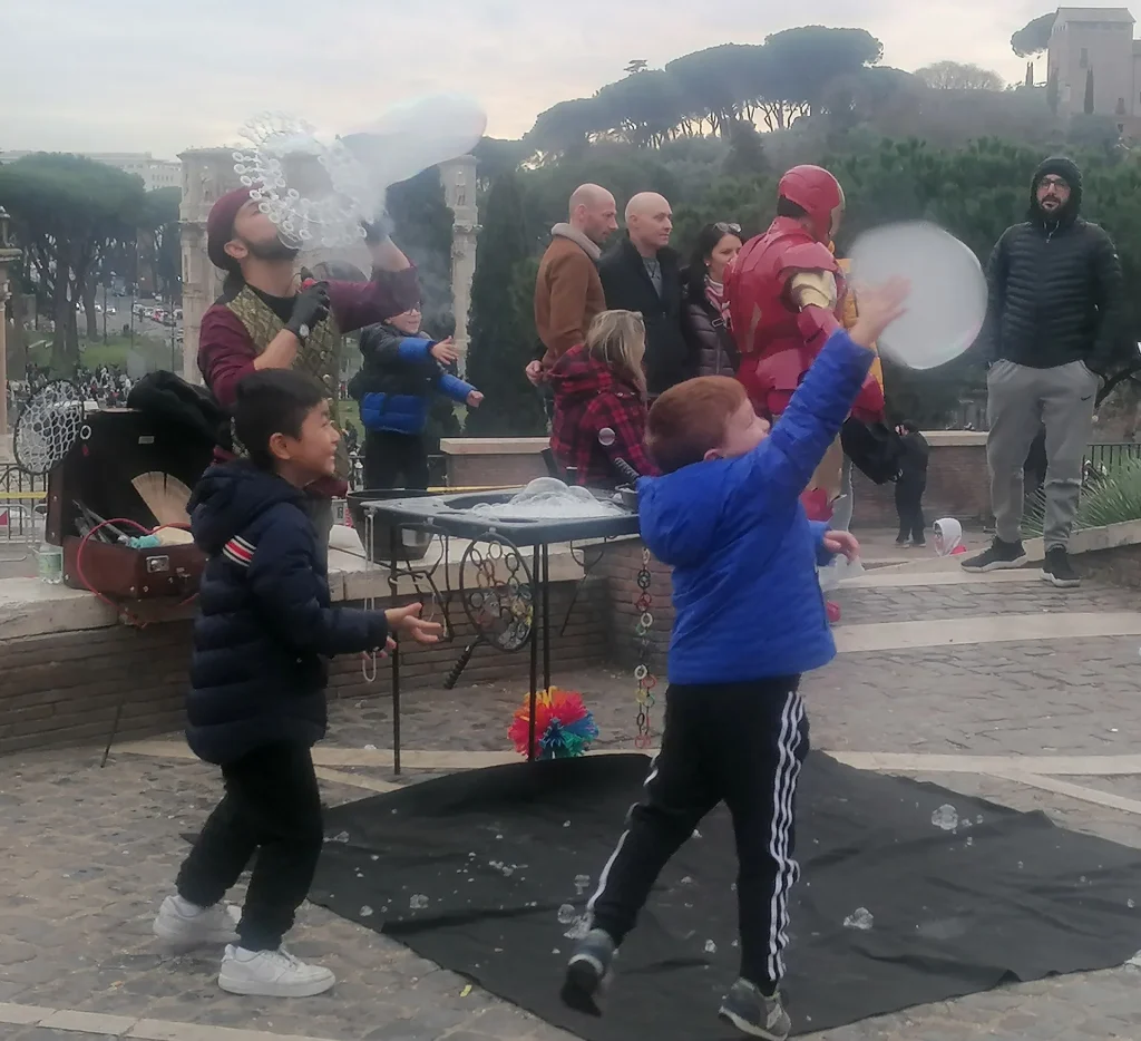 immagine per Anche dopo Natale Facciamo Festa fa cultura