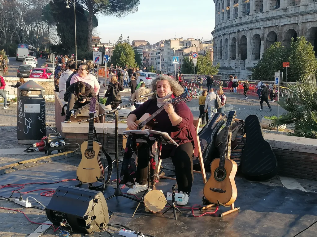 immagine per Anche dopo Natale Facciamo Festa fa cultura