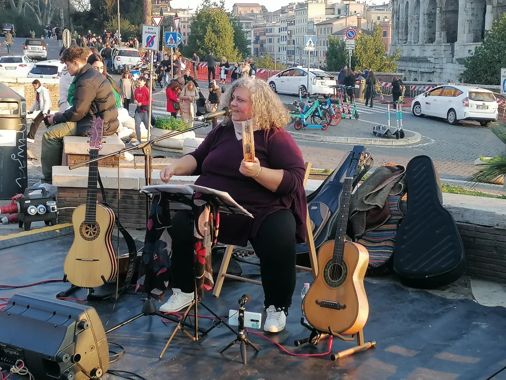 immagine per Anche dopo Natale Facciamo Festa fa cultura