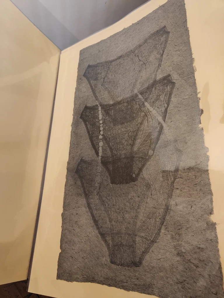 immagine per Il tempo inciso di Elisabetta Diamanti